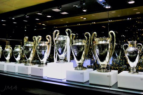 Santiago Bernabeu, Real Madrid trophies, Madrid, Spain Real Madrid Trophies, Trophy Cabinets, Biggest Stadium, Exhibition Room, Trophy Rooms, Santiago Bernabeu, Historical Objects, People Poses, Soccer Club