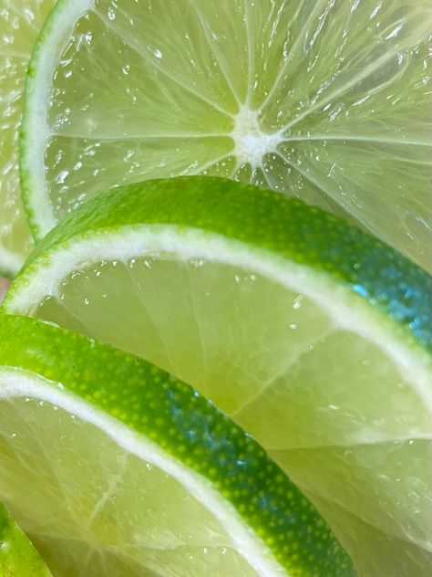 Green Lime Aesthetic, Yellow And Green Aesthetic, Green Supremacy, Cute Green Aesthetic, Lime Green Aesthetic, Lime Aesthetic, Lemon Green Colour, Lime Girl, Lime Fruit