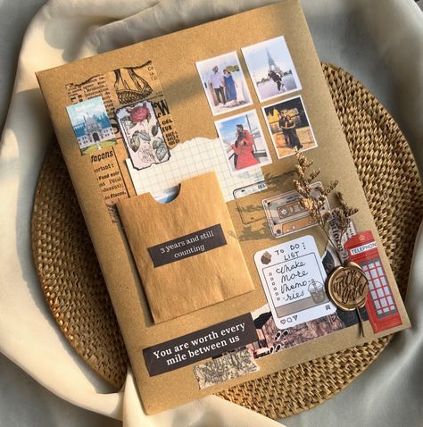 🤎✨ . . . . . . . #rusticvibes #vintagestyle #handwrittenletters #aestheticstyle Anniversary Journal Ideas, How To Make A Memory Book, Aesthetic Book Design, Vintage Card Ideas, Sketchbook Memories, Vintage Journal Ideas, Graduation Journal, Personal Scrapbook, Diy Gifts Videos