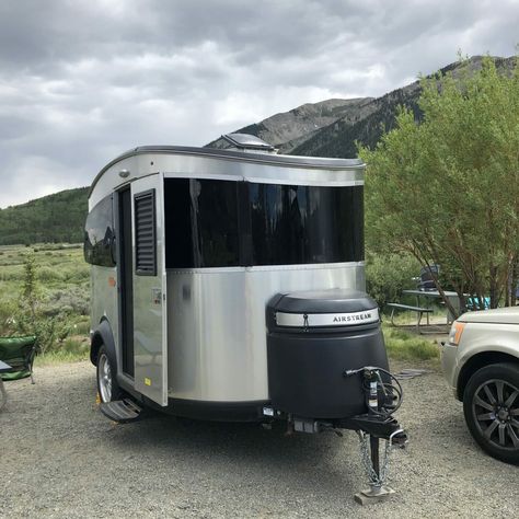 Ease of operation and great style were the key reasons for the purchase of this 2017 Airstream Basecamp. Towed with a Land Rover LR2 this trailer can be hitched and unhitched in 15 minutes by a single person. Traveled with another person or four cats ….. but not both. Excellently maintained over five years allowing […] Five Year Plan, Airstream Basecamp, Four Cats, Airstream For Sale, Airstream Trailers For Sale, Airstream Trailers, Vintage Campers, Santa Fe New Mexico, Base Camp