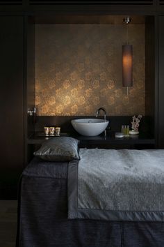 Dark And Moody Massage Room, Dark Moody Spa Room, Dark Spa Room Ideas, Dark Massage Room, Moody Massage Room, Dark Spa Room, Moody Esthetician Room, Spa Massage Room Design, Moody Spa