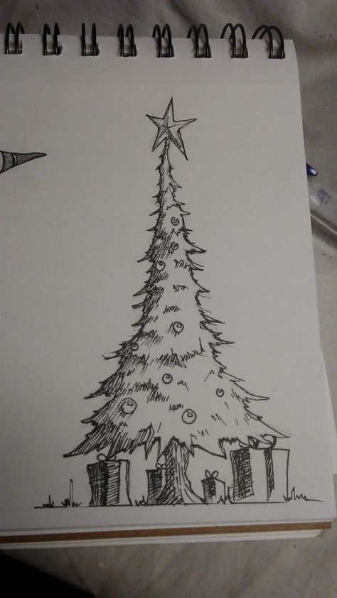 Fun Christmas Drawings, Drawing Decoration Ideas, Christmas Sketches Pencil, Christmas Sketches Easy, Christmas Drawing Ideas Pencil, Christmas Sketch Ideas, Simple Christmas Tree Drawing, Tree Drawing Easy, Christmas Tree Drawing Easy