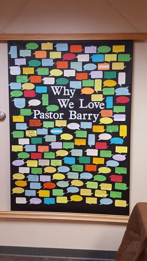 Decorating Pastors Office, Pastor Appreciation Photo Backdrop, Pastor Celebration Ideas, Pastor Appreciation Month Ideas, Pastor Appreciation Bulletin Boards, Pastors Appreciation Ideas Decoration, Pastor Appreciation Bulletin Board Ideas, Pastors Day Decorations, Pastor Appreciation Crafts For Kids