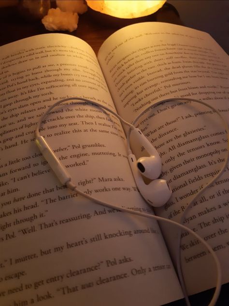 reading aesthetic is everything (my image!!) Headphones, Mariana, Book With Headphones, Reading Aesthetic, 3rd Eye, I Love Reading, Blogger Themes, Love Reading, Blogger