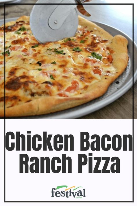 Who doesn't love the combination of chicken, bacon, and ranch? This classic American combo is perfect on our Chicken Bacon Ranch pizza. Best of all, this fresh pizza pie is baked in about 20 minutes. Score! #chicken #bacon #ranch #pizza Bacon Ranch Pizza, Pizza Sauces, Ranch Pizza, Chicken Bacon Ranch Pizza, Pizza Recipes Homemade, Chicken Bacon Ranch, Easy Pizza, Bacon Ranch, Chapati