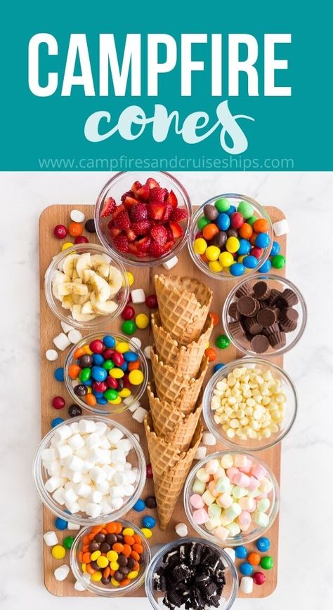 Campfire Cones, Campfire Snacks, Camping Meal Planning, Campfire Desserts, Camping Desserts, Lake Food Ideas Summer, Easy Camping Meals, Food Ideas Summer, Lake Food Ideas