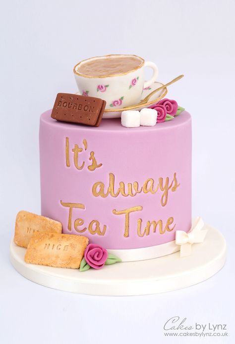 Vintage teacup and biscuits cake using sweetstamp - cake decorating tutorial by cakesbylynz Biscuits Cake, Nice Biscuits, Sunflower Cupcakes, Tea Cup Cake, Cake Show, Mothers Day Cake, Biscuit Cake, Baking Project, Pumpkin Spice Cupcakes