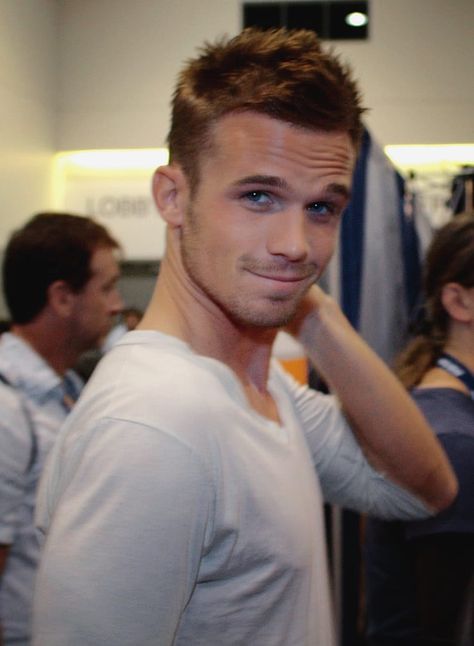 Cam Gigandet Cam Gigandet, Spiky Hair, Girl With Brown Hair, Male Actors, Celebrity Dads, David Beckham, Famous Faces, Tennis Players, Photography Lovers