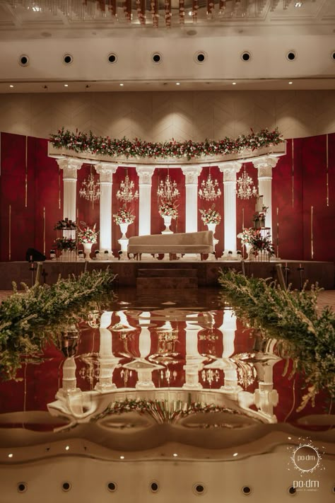 #decor #wedding #weddingdecor #weddingstage #royalwedding Valima Stage Decor, Grand Indian Wedding Decor, Royal Wedding Reception Decor, Royal Wedding Backdrop, Royal Wedding Theme Ideas, Indian Wedding Decor Indoor, Red Reception Decor, Royal Wedding Stage, Royal Indian Wedding Decor