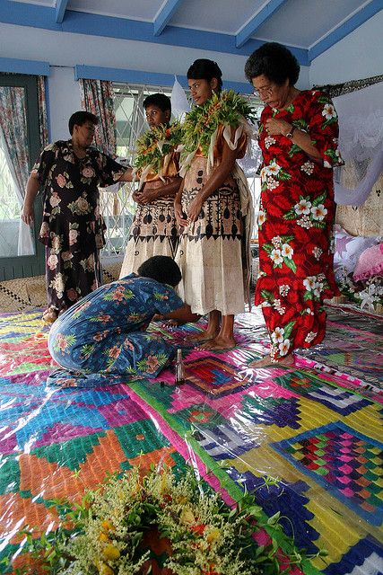 Fijian Traditional Wedding ~ Marriage Traditions, Fijian Wedding, Korean Wedding Traditions, Irish Wedding Vows, Indonesian Wedding, Modern Costumes, Nigerian Weddings, Wedding Kimono, Wedding Traditions