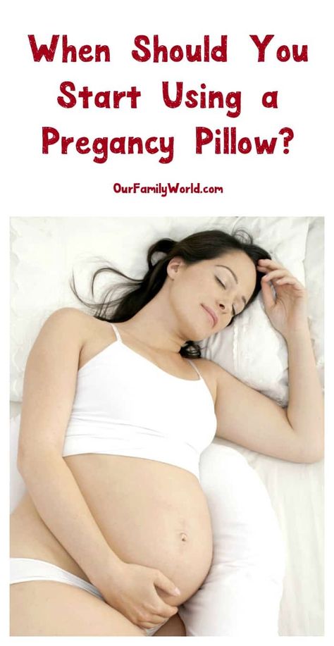 Wondering when to start using a pregnancy pillow? While there is no "right" answer (you don't even have to be pregnant to use one!), we'll clue you in on when you'll REALLY want to start thinking about grabbing one to add some support to your aching back and growing belly. First Prenatal Visit, Exercise While Pregnant, Pregnancy Advice, Growing Belly, Pregnant Diet, Pregnancy Pillow, Pregnancy Symptoms, Mom Stuff, Pregnancy Care