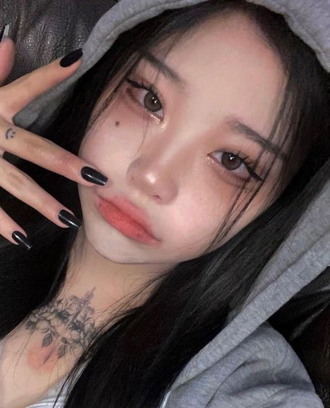 Soft Makeup Looks, Doll Eye Makeup, Ulzzang Makeup, Ethereal Makeup, Cute Makeup Looks, Asian Eye Makeup, Makeup Looks Tutorial, Makeup Makeover, Grunge Makeup