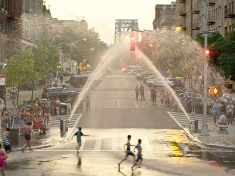 Heights Aesthetic, In The Heights Movie, Nyc Neighborhoods, Republic Pictures, Riverside Drive, Washington Heights, Park In New York, Brooklyn Heights, Manuel Miranda