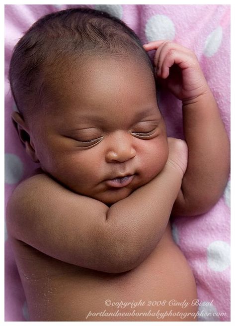 Bebe Video, Cute Black Babies, Beautiful Black Babies, Realistic Baby Dolls, African American Dolls, Foto Baby, We Are The World, Black Babies, Reborn Baby Dolls