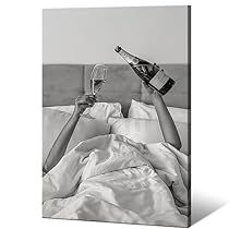 Wine In Bed, Woman Drinking Wine, Bureau D'art, Champagne Moet, Women Drinking Wine, Black And White Cocktail, Moët Chandon, Bar Cart Print, Teen Girl Room Decor