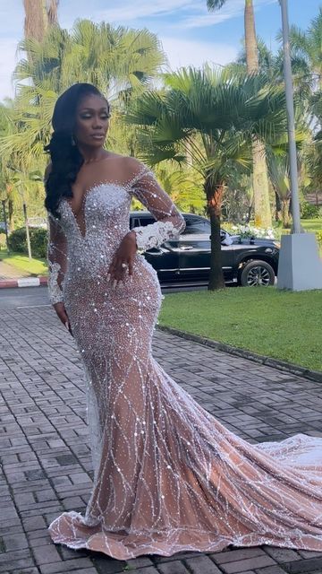 ARIYIKEGLAMS💎 on Instagram: "✨✨✨✨✨✨✨ Mua @ariyike_mua Dress @matopeda.atelier Hair @hairbysleame" Wedding Gown Ideas Classy Lace, Winter Wonderland Prom Dress, Matopeda Wedding Dress, Resection Dress, Reception Dress For Bride, African Print Wedding Dress, Nigerian Wedding Dresses Traditional, Bride Reception Dresses, Different Wedding Dresses