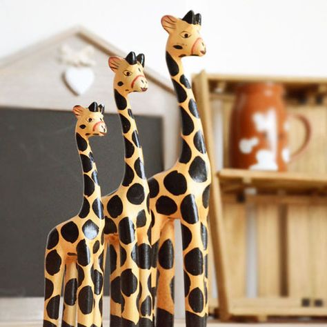 Free Shipping (3pcs/set) Originality Manual Carving Ciraffe Home Furnishing decoration Log Animal Home Furnishing Decoration Entrance Tables, Restaurant Furniture Chairs, Giraffe Sculpture, Wooden Giraffe, Giraffes Statues, Home Entryway, Sculpture Animal, Giraffe Family, Animal Home