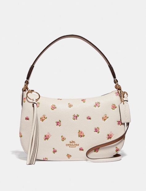 The Early-'00s Baguette Bag Trend Is Back, With A Vintage Twist Tas Coach, Dream Bags, Oversized Bag, Girly Bags, Cute Handbags, Fancy Bags, Baguette Bag, Pretty Bags, Cute Purses