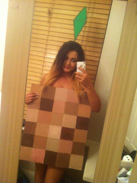 Great Costumes From Halloween 2014 - Pop Culture Gallery Cute Bff Halloween Costumes, Costumes Women Plus Size, White Beachwear, Easy College Halloween Costumes, Diy Costumes Women, Bff Halloween Costumes, Halloween Costumes College Girls, Diy Halloween Costumes For Women, Costumes Couples