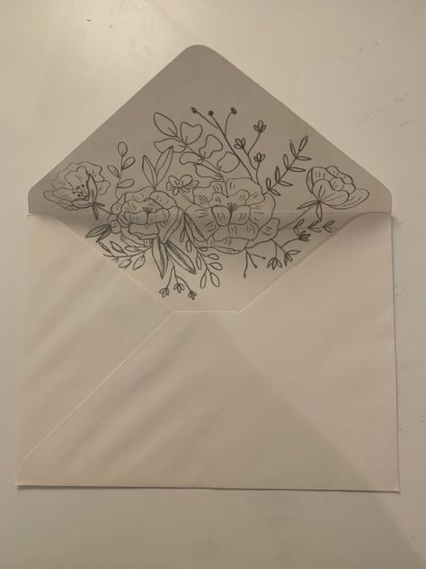 Envelope Art Aesthetic, Love Letters Aesthetic Drawing, Cute Note Designs, Love Letter Stationary, Flower Envelope Drawing, Pretty Letters Aesthetic, Drawing On Envelopes, Letters Astethic, Letter Astethic