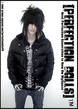 Winter Emo Outfits, 2012 Scene, Emo Winter Outfits, Emo Boy Outfits, Scene Emo Fashion, Emo Pics, Scene People, Emo Scene Boys, Emo Goth Outfits