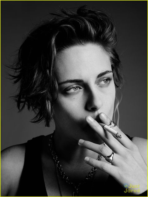 Kristen Stewart Kristin Stewart, Kristen Stewart Style, Stella Maxwell, Nikki Reed, Tough Girl, Hedi Slimane, Lily Rose Depp, Celebrity Beauty, 인물 사진