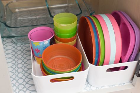 Toddler Dishes Organization, Organizing The Kitchen, Baby Dishes Organization, Kids Kitchen Cabinet Organization, Kids Dishes Organization, Kids Plates And Cups Organization, Toddler Kitchen Organization, Kitchen Cabinets And Drawers, Kid Pantry