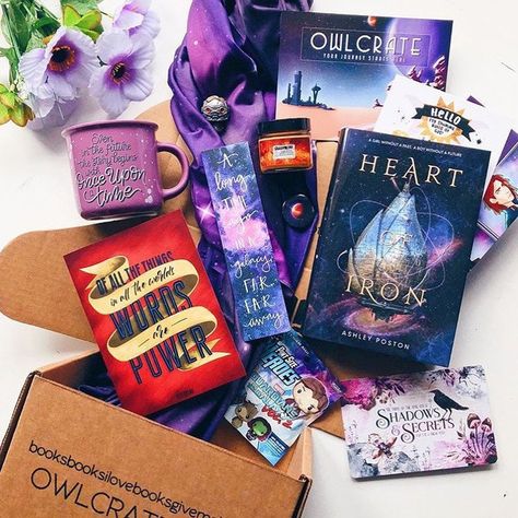 OwlCrate - Past Boxes Book Subscription Boxes, Book Lovers Gift Basket, Subscription Box Business, Cover Novel, Book Subscription Box, Book Boxes, Turning Pages, Pretty Candle, Book Subscription