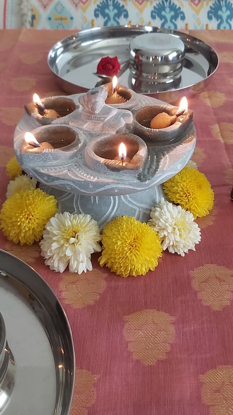 Hindu Decor, Brass Diyas, Diya Designs, Pooja Decor, Diya Lamp, Pooja Items, Temple Design For Home, Pooja Mandir, Silver Pooja Items