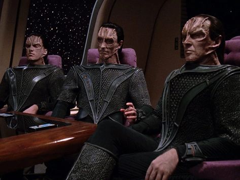 Cardassians DS9 Deep Space Nine Star Trek Day, Deep Space Nine, Chain Of Command, Star Trek Characters, Star Trek The Next Generation, Star Trek Ships, Deep Space, The Next Generation, Next Generation