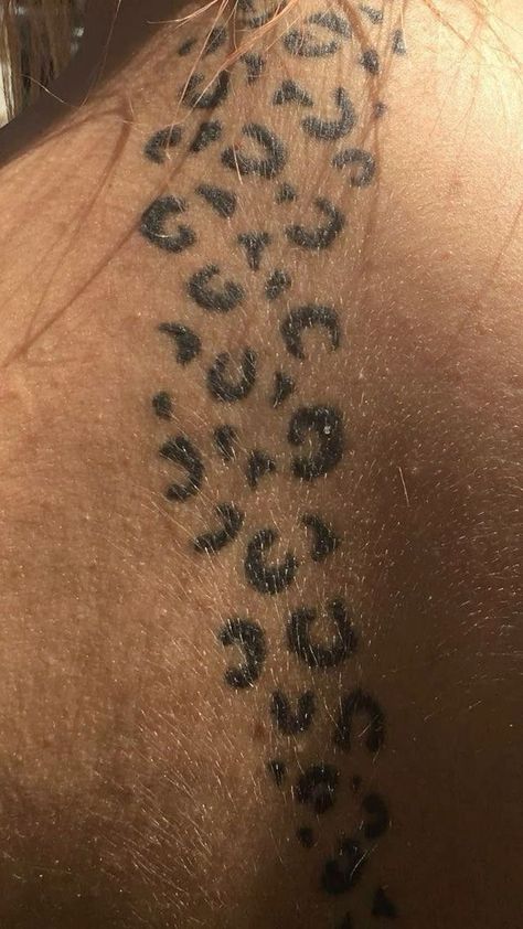 Leopard Print Back Tattoo, Cheetah Spots Tattoo, Leopard Pattern Tattoo, Lepord Print Tattoo Design, Cheetah Print Arm Tattoo, Jaguar Print Tattoo, Leapord Tattoo Ideas, Leopard Spots Tattoo, Cheetah Print Tattoo