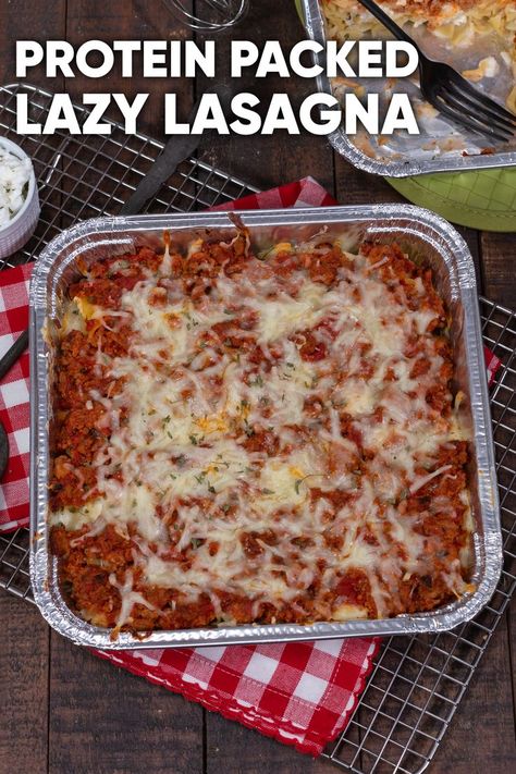 One of my favorite recipes ever, Lazy Cottage Cheese Lasagna! This high protein recipe is great for meal prep and packed with diet friendly macros. #cottagecheese #lasagna #highprotein #mealprep Cottage Cheese Lasagna Recipe, Cottage Cheese Lasagna, Cottage Cheese Dinner, Protein Pasta Recipes, Lazy Lasagna Recipe, Cheese Lasagna Recipe, Healthy Lasagna Recipes, Lasagna With Cottage Cheese, Recipes Lasagna