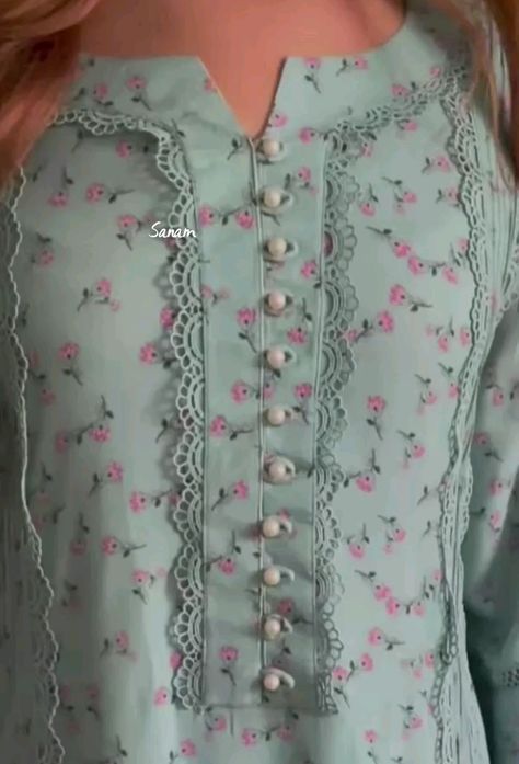 Neck Design For Cotton Suits, Nick Desain Dress, Ban Gala Design Pakistani, Suit Neckline Designs, Printed Neck Design, Summer Neck Design, Neck Designs For Kurtis Neckline, Neck Design For Suits, Simple Neck Design