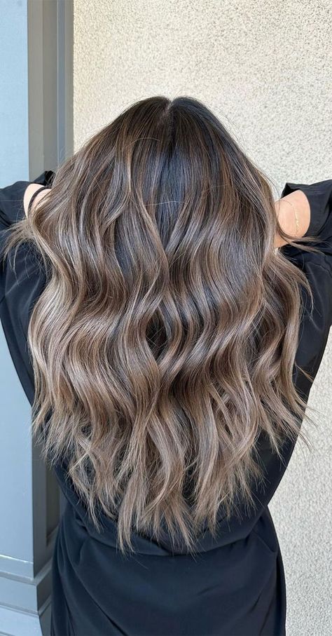 40 Subtle Hair Colour Ideas for a Sun-Kissed Glow : Mocha Ash Brown Balayage, Mocha Ombre Hair, Bronze Hair Highlights, Ombre Hair Brunette, Mocha Balayage, Subtle Hair Color, Dark Balayage, Anna Hair, Hair Colour Ideas