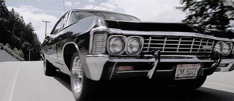 Supernatural Lucifer Marvel, Impala 1967, Impala Car, Supernatural Gif, Car Gif, Bridge To Terabithia, The Mikaelsons, Supernatural Gifs, John Winchester