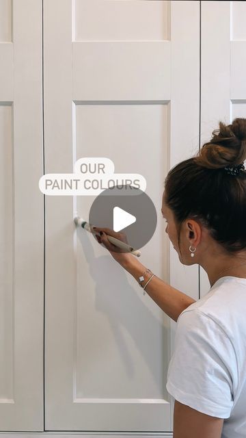 Kayla Reynolds on Instagram: "My most asked question is what paint colours I have in our home - so here you go, a full run down! All neutrals ofc 💁🏻‍♀️ The * means they’ve been colour matched - which has saved us 100s of ££! Save for later! #neutralhome #neutralpalette #neutralpaint #farrowandball #dulux #neutralinteriors #neutralaesthetic" Neutral Paint Colours Uk, Dulux Timeless Living Room, Dulux Timeless Paint, Dulux Neutral Colours, Dulux Neutrals, Neutral Paint Colors For Living Room, Dulux Paint Colours Neutral, Neutral Wall Color, Dulux Timeless