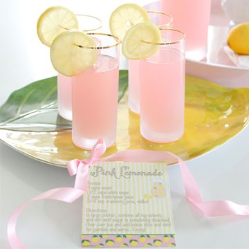 Pink Lemonade Recipe Non Alcoholic, Fancy Pink Lemonade, Diy Pink Lemonade, Homemade Pink Lemonade Recipe, Healthy Pink Lemonade, Pink Tea Party Ideas, Pink Lemonade Recipe Homemade, Pink Lemonade Mocktail Recipe, How To Make Pink Lemonade