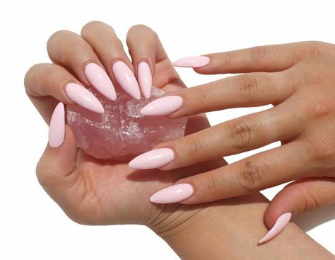 Pink Pantone, Almond Nails Pink, Pink Stiletto Nails, Soft Pink Nails, Baby Pink Nails, Pointy Nails, Light Pink Nails, Pink Ombre Nails, Almond Acrylic Nails