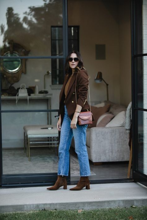 Styling Brown Blazer Women, Mocha Blazer Outfit, Brown Velvet Blazer Outfit, Dark Brown Blazer Outfits For Women, Denim And Brown Outfit, Chocolate Brown Blazer Outfit, Brown Blazer Outfits For Women, Brown Leather Blazer Outfit, Dark Brown Blazer Outfit