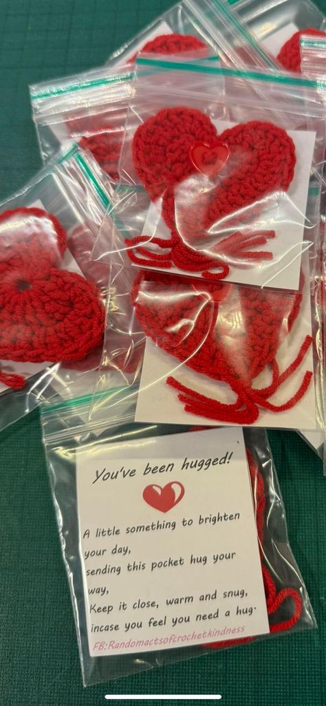 Random Acts Of Crochet Kindness Tags, Crochet For Homeless, Memorial Crochet Ideas, Crochet Donation Projects, Crochet Acts Of Kindness, Random Acts Of Crochet Kindness, Random Crochet, Crochet Kindness, Worry Worm