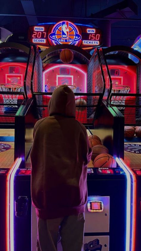 Arcade Aesthetic Korean, Arcade Basketball Aesthetic, Game Arcade Aesthetic, Arcade Aesthetic Friends, 90s Arcade Aesthetic, Arcade Games Aesthetic, Gamer Boy Aesthetic, Gamer Boys Aesthetic, Playing Arcade Games