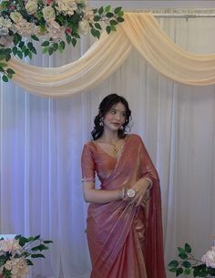 Fashion Coquette, Indian Bridesmaid Dresses, Simple Saree Designs, Fashionable Saree Blouse Designs, Fancy Sarees Party Wear, Traditional Indian Dress, Desi Fashion Casual, Simple Sarees, Saree Designs Party Wear