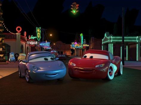 Mq Queen, Cars Couple, Up Carl Y Ellie, Disney Cars Wallpaper, Disney Cars Movie, John Depp, Funny Snaps, Funny Phone Wallpaper, Matching Wallpaper