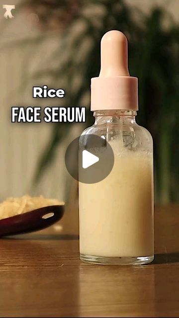 Natural Cleaners For Face, Rice Face Serum Diy, Rice Serum For Face, Face Serum At Home, Rice Water Face Serum Diy, Home Made Face Serum For Glowing Skin, Homade Face Serum, Eco Beauty, Blackhead Remover