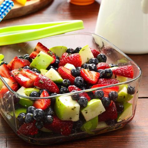 Recipes To Lower Cholesterol, Low Cholesterol Snacks, Berry Salad Recipe, To Lower Cholesterol, Recipes For Summer, Berry Salad, Honey Lime, Fruit Salad Recipes, Healthy Routine