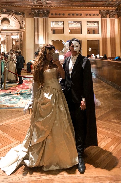 Couple wearing gown and suit outfits for the Labyrinth Masquerade Masquerade Aesthetic Dark, Masquerade Ball Dresses And Masks, Masquerade Outfit Men, Mascarade Ball Outfit, Masked Ball Outfit, Mascarade Party Outfit, Masquerade Ball Outfit, Masquerade Aesthetic, Masquerade Outfit Ideas