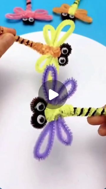 Pipe Cleaner Dragonfly, Weather Activities For Kids, Easy Art For Kids, Mixed Media Crafts, Vbs Crafts, Church Crafts, Creative Craft, Art N Craft, January 19