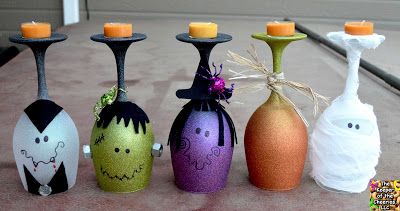 Halloween Wine Glass Candle Holder, Diy Halloween Candle Holders, Crafts Adults, Halloween Candles Diy, Halloween Wine Glasses, Spooky Halloween Crafts, Wine Glass Candle Holder, Wine Glass Candle, Terra Cotta Pot Crafts