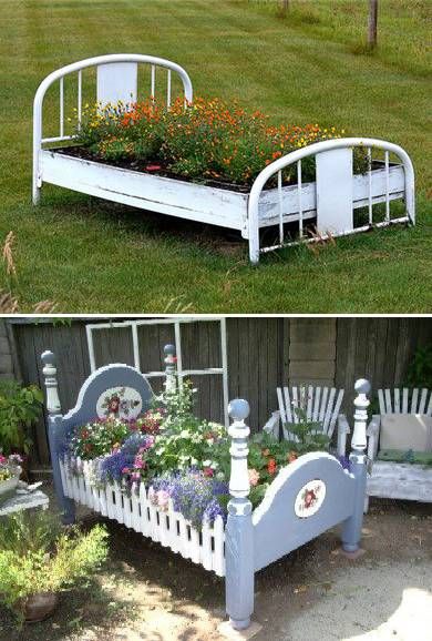 how to reuse and recycle old wood bed for decorating with flowers and landscaping ideas Bed Frame Garden Ideas, Metal Bed Frame Garden Ideas, Bed Slats Upcycle Garden, Old Metal Bed Frame Ideas Garden, Bed Frame Yard Art, Bed Frame Flower Garden, Beautiful Raised Garden Beds, Simple Garden Designs, Shed Landscaping