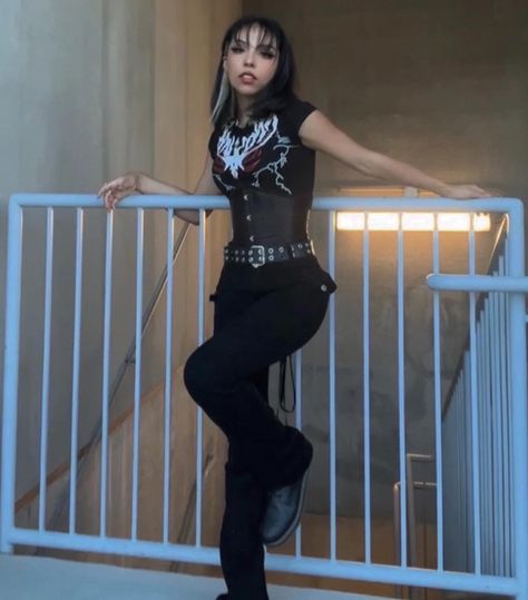 #corset #emo #alternative #aesthetic #edgy #egirl #mallgoth #goth #tiktok Emo Corset Outfit, Goth Bimbocore Outfits, Goth Corset Outfit, Aesthetic Edgy, Alternative Aesthetic, Corset Outfit, Goth Corset, Mall Goth, Grunge Outfits